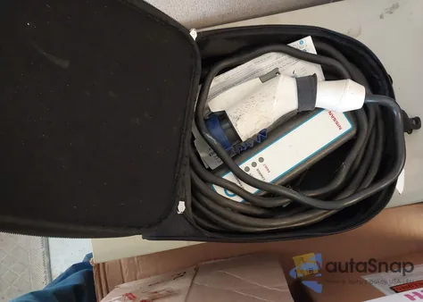 2014 Nissan Leaf Sv from USA, damaged, VIN 1N4AZ0CP4EC331159